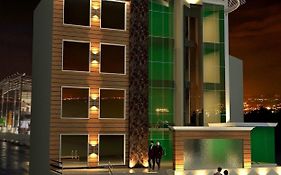 Hotel Newyork Plaza Una